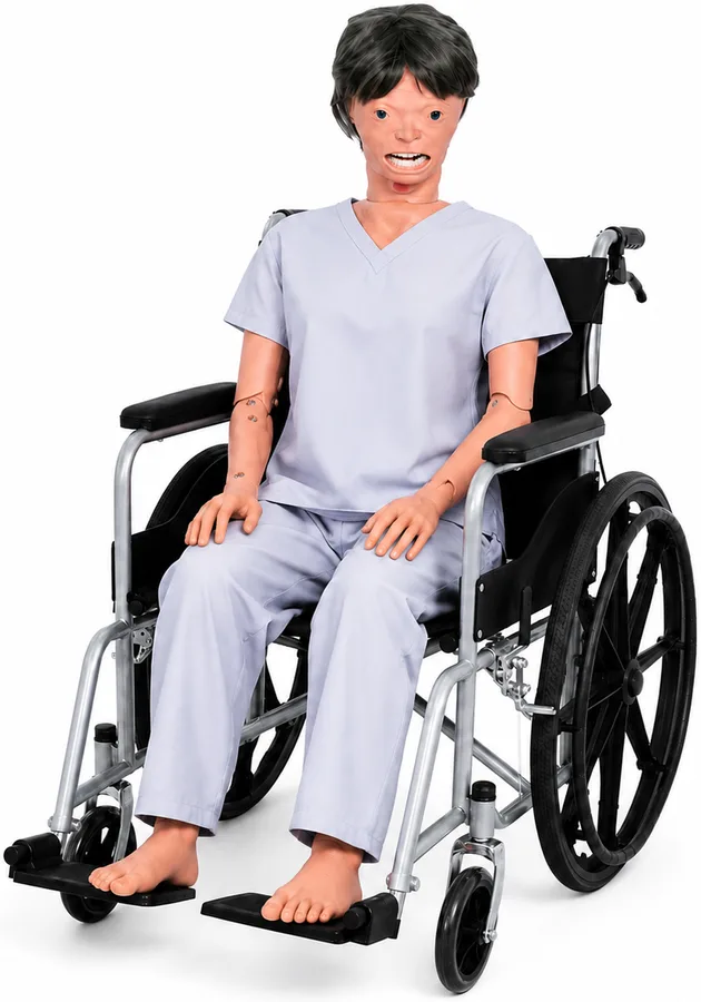 Geriatrisches Pflegephantom im Rollstuhl